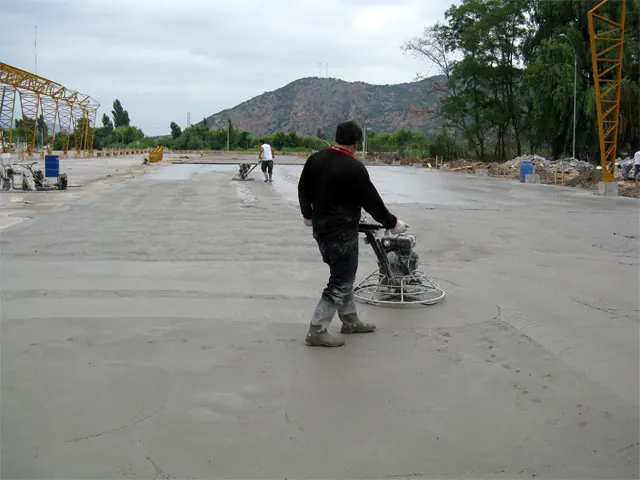 Superficie terminada, pareja y sin quiebres (Malloa)